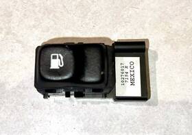 10276017 General Motors 97-04 Corvette C5 Fuel Gas Door Release Filler Switch Button Used