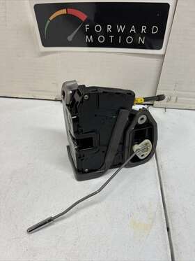 13592258 General Motors 2014 - 2019 Cadillac Cts Right Rear Door Latch Lock With Actuator Used Oem