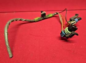 General Motors 16639864 1995 - 2005 Chevrolet Gmc Olds Passenger Front Latch Lock Actuator Pigtails
