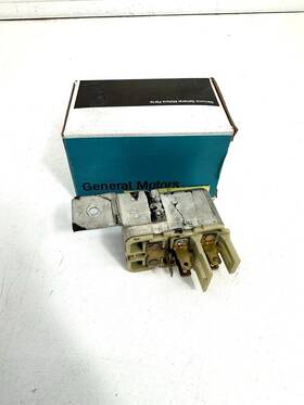 20191641 General Motors 1981-1987 Z28 Camero Door Lock Relay Oem Gm 20191641. Nos