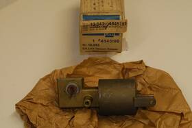 4845199 General Motors #4845199 1962 1963 1964 1965 1966 1967 1968 Cadillac Nos Power Trunk Release Unit