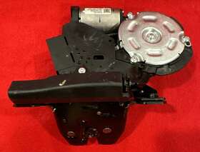 5920330ac General Motors Enclave Regal Escalade Blazer Rear Trunk Gate Latch Actuator Motor Oem