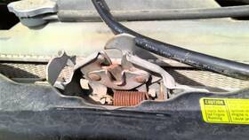 181.gf1301 General Motors - Foreign Tracker 2001 Keys/latches/locks 358933