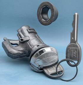Tk119 General Motors 1968-79 Gm Glove Box Lock With Late Style Oval Key Various Applications