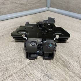 13542622 Gm Genuine Liftgate Latch