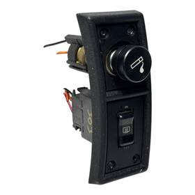 14029595 Gm-chevy-camaro 82-89 Z/28 Rs Dash Lighter Defrost Trim Bezel With And Switch