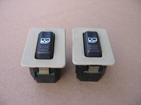 15875131 Gm Gmc 2000-2006 Power Window Switch Rear Rh Lh Escalade Tahoe Yukon 2 Ct -shale