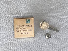 6259512 Gm Parts Nos Oem Rear Storage Lock With Key Part#