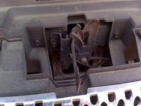 1038940711 Gmc Truck 181.gm9i08 Hood Latch Only Denali Xl 2008 Keys/latches/locks