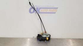 181.gm9x09 Gmc Truck 09 Sierra 1500 Door Latch Lock Front Right Passenger Crew Cab