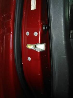 181.ho1m07 Honda 2007 Accord Left Driver Front Door Latch Assemlby