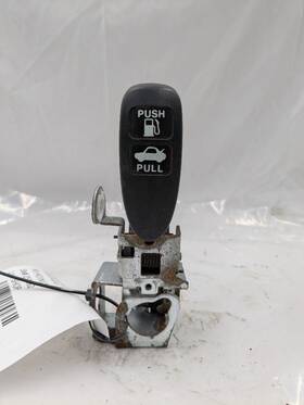 181.ho1n12 Honda 2010 Accord Trunk Lid And Gas Fuel Door Release Lever Handle