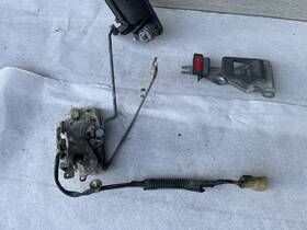 72150-sh3-a01 Honda 88-91 Civic 3dr Hatchback Right Door Latch Manual Lock Used Oem Set Dx Si