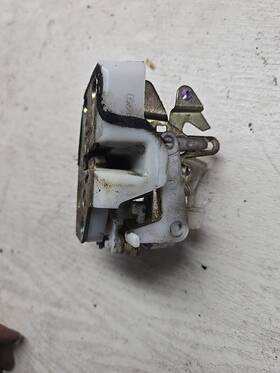 72650-s84-a11 Honda Oem 98-02 Accord 4dr Dx Lock Left Rear Door Latch Manual Type Locking Assembly B22