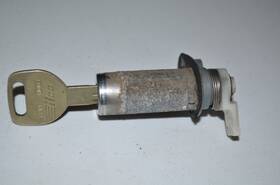 74812-sh3-043 Honda Oem 93-97 Delsol 89-95 Civic Trunk Lid Door Luggage Lock Cylinder With One Key