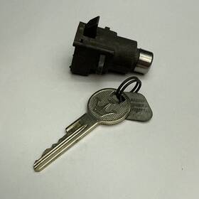 Py015c Hydro-e-lectric New 1965-1969 Dodge Coronet And Super Bee Glove Box/console Lock Latch With Key