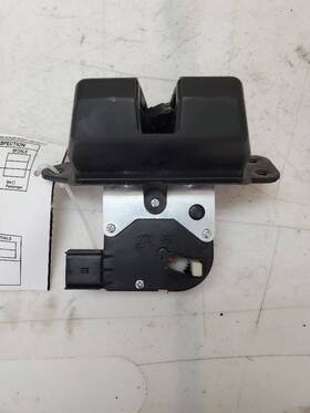 181.hy1417 Hyundai Santa Fe 2017 Keys/latches/locks 12841