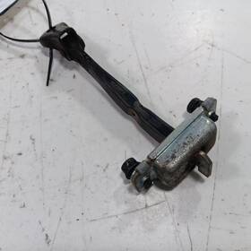 716.hy1n14 Hyundai Accent Door Check Left Rear Hinge Stop Stopper Detent 2012 2013 Oem