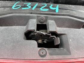 811302c700 Hyundai Front Hood Latch 2007 2008 07 08 Tiburon