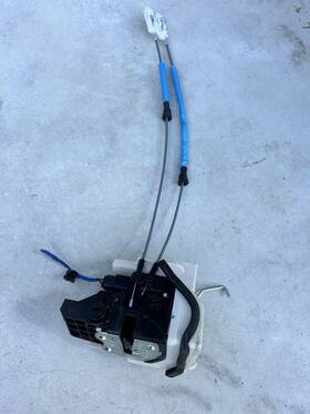 81420k2000 Hyundai Venue Rear Right Passenger Side Door Lock Latch Actuator 2020-2024 Oem
