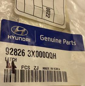 92826-3x000-qqh Hyundai Genuine Parts Latch 4 Qty