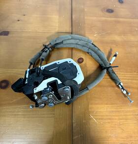 82500-1la0a Infiniti 2011-2017 Qx56 Qx80 Right Rear Door Latch Lock Actuator Oem