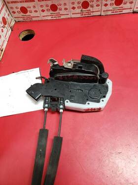643.in1m15 Infiniti Q50 2015 Lock Actuator 49093