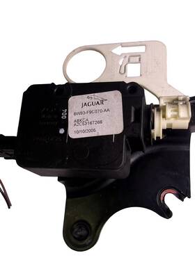 6w93f9c070aa Jaguar Oem 04 09 Xj8 X350 X358 Fuel Gas Door Lock Release Actuator