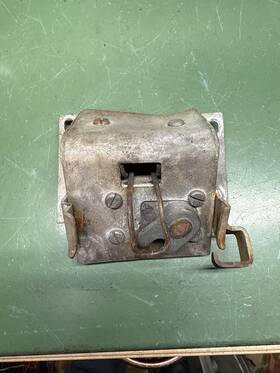 Bd27929 Jaguar Xke E-type 2 Series Fhc Tail Gate Rear Boot Latch Assembly