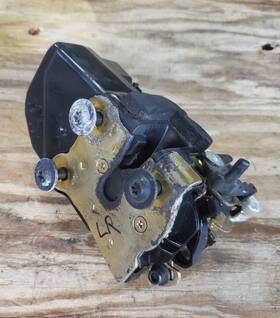 55394235ae Jeep 2005-2010 Grand Cherokee Rear Left Side Door Lock Latch Actuator Oem 55394235ae Jeep 2005-2010 Grand Cherokee Rear Left Side Door Lock Latch Actuator Oem