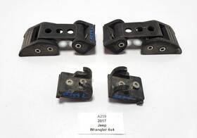 55395653ag Jeep 07-18 Oem Wrangler Jk Front Left Right Hood Lock Latch Catch