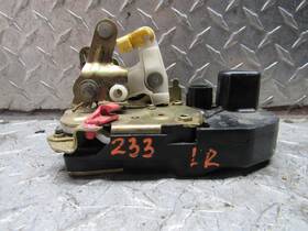 643.am8605 Jeep 2005 Grand Cherokee Left Driver Rear Door Latch Lock Actuator