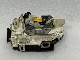 P04589422ag Jeep/plymouth Truck 2011 2012 2013 2014 Patriot Right Passenger Front Door Latch Lock Actuator P04589422ag Jeep/plymouth Truck 2011 2012 2013 2014 Patriot Right Passenger Front Door Latch Lock Actuator