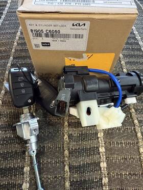 81905-c6050 Kia Genuine Ignition Key And Lock Cylinder Set