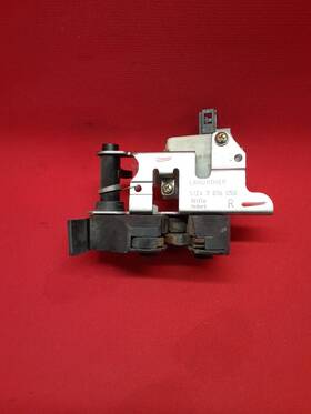 51247016050 Land Rover 2004 Range Hse Rear Right Tailgate Latch Lock Actuator
