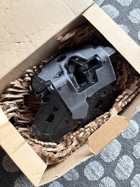 Cpla-21813-hg Land Rover Jaguar Latch Oem