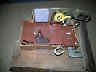 E7ry-5s21813-a Latch Nos E7ry-5s21813- Ford