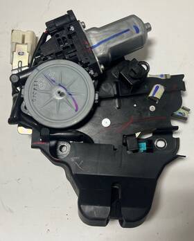 163800-0370 Lexus Oem Ls460 Ls600 2007-2012 Rear Trunk Locks Latch Motor Used