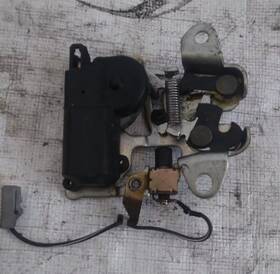 64600-24020 Lexus Sc300 Sc400 Lock Latch Trunk Rear