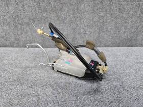 69030-24070 Lexus 92-00 Sc300 Sc400 Oem Front Right Door Lock Latch Assembly
