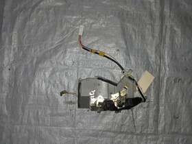 69130-50030 Lexus 95-97 Ls400 Xf20 Front Right Passenger Side Door Lock Latch Actuator Oem
