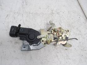 6979060070 Lexus Tailgate Lock Control Assembly Lx470 1998 2007 Rear Back Power Actuator