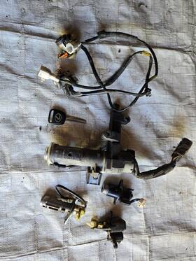 85432-50010-b Lexus 92-00 Uzz30l Sc300 Sc400 Ignition Trunk Door Glove Lock Key Set Oem