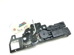 Gd9b-f404b12bb Lincoln 2017-2020 Continental Trunk Lid Lock Latch Striker Plate Oem