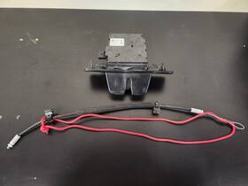 670039576 Maserati 2017-2024 Levante Rear Trunk Liftgate Lock Latch Actuator Oem