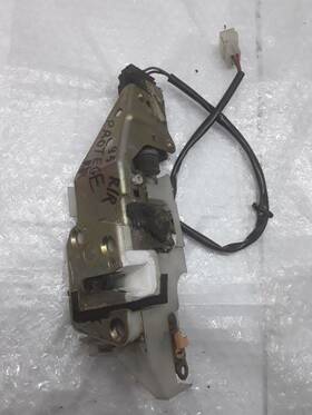 643.mz1j95 Mazda R/r Right Rear Door Lock Actuator 1995 Protege Z-62p