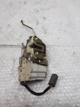 643.mz1v93 Mazda R/f Right Passenger Front Door Lock Actuator 1993 Mx-6 Z-42p