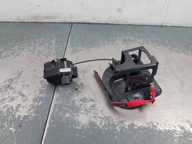14ad084cp Mclaren 2021 765lt Right Passenger Door Latch / Release - #5537