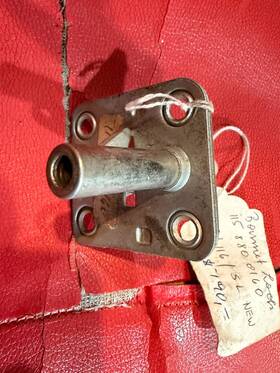 1158800160 Mercedes-benz Hood Bonnet Catch Lock W100 W108 W109 W111 W116 S C107 R107 W113