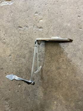 1638800060 Mercedes-benz 98-00 W163 Hood Safety Release Latch Oem B19a